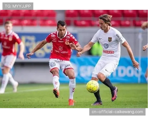 卫冕冠军埃因霍温主场迎战鹿特丹斯巴达揭幕荷甲新赛季征程